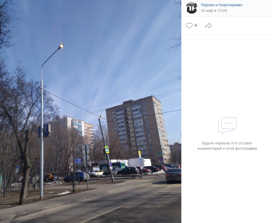 Фонари на Союзном проспекте включили в солнечный день